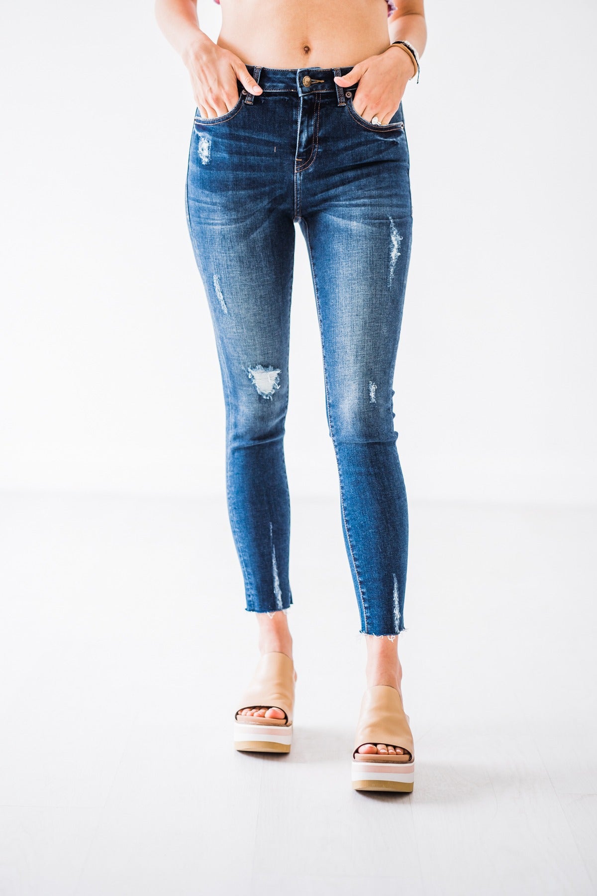 Ankle Distressed Skinny Jeans